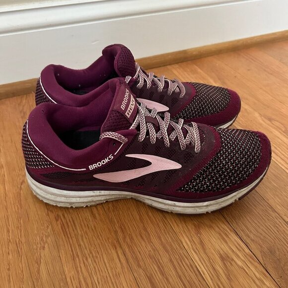 Brooks Revel Women’s Running Sneaker Shoes Plum Purple Maroon Burgundy 9.5 - Picture 3 of 7
